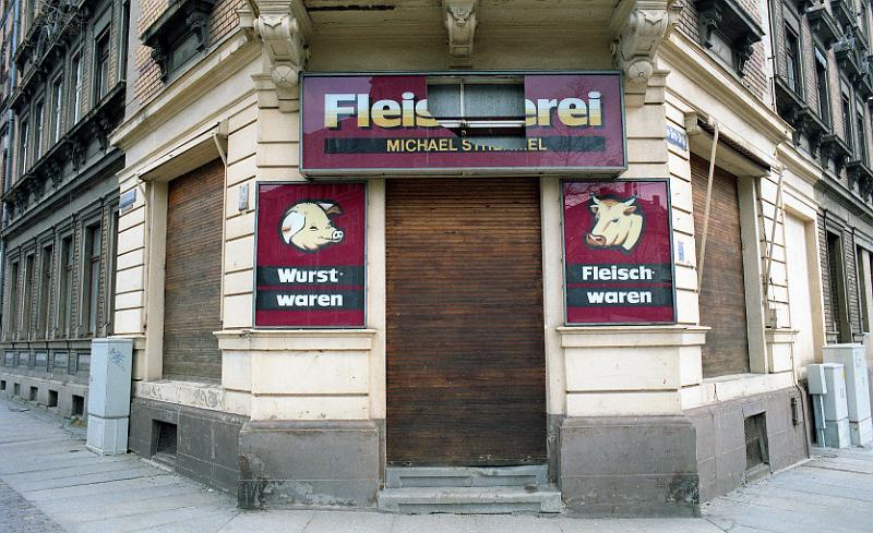 Dresden-Pieschen, Maxim-Gorki-Str.-Ecke Trachenberger Str., 20.3.1995 (3).jpg